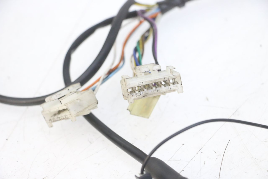 photo de WIRE HARNESS PEUGEOT SPEEDFIGHT 2 LC 50 (2000 - 2009) - Fixing points details