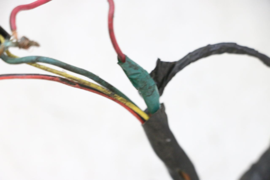 photo de WIRE HARNESS APRILIA SR R 2T LC 50 (2018 - 2021) - Technical close-up