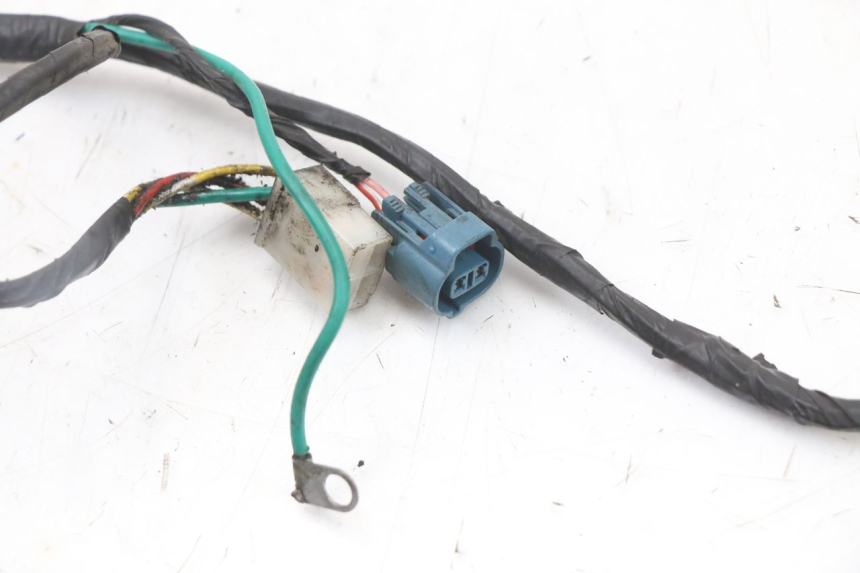 photo de WIRE HARNESS PEUGEOT STREETZONE 2T 50 (2014 - 2019) - Additional view of the item