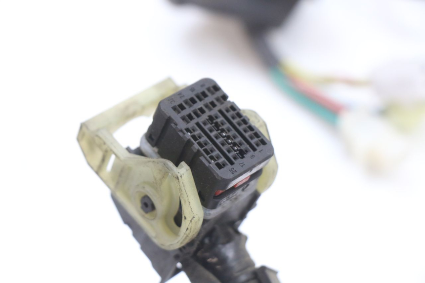 photo de WIRE HARNESS KYMCO SUPER 8 4T 50 (2021 - 2024) - Alternative perspective