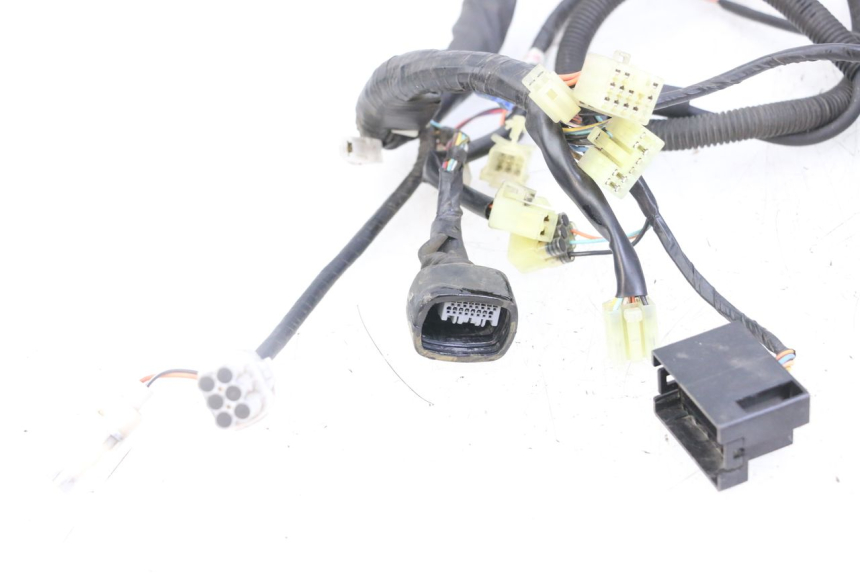 photo de WIRE HARNESS SUZUKI BURGMAN 125 (2018 - 2021) - Zoom on usage condition
