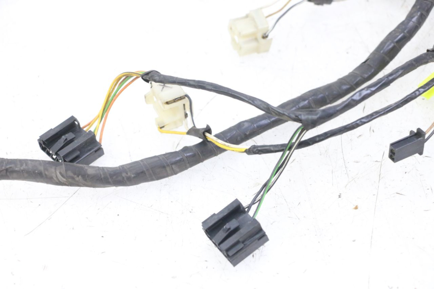 photo de WIRING HARNESS SUZUKI UH BURGMAN 125 (2002 - 2006) - Component zoom