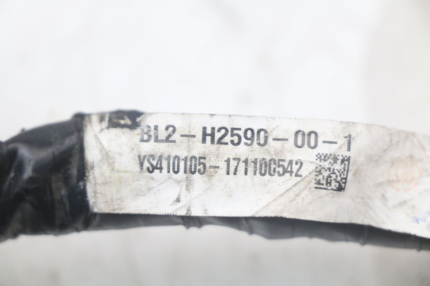 photo de WIRING HARNESS YAMAHA XMAX X-MAX ABS 125 (2017 - 2020) - Surface and material condition