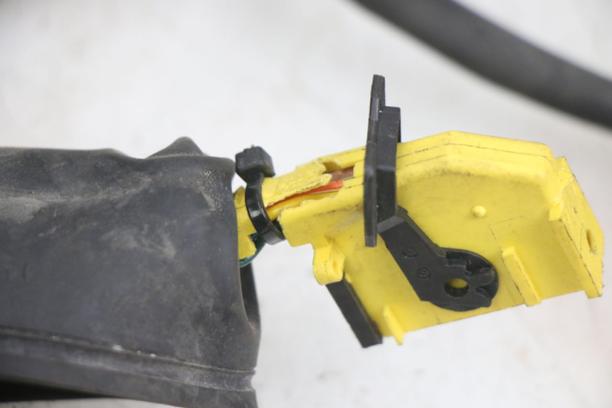 photo de WIRING HARNESS YAMAHA X-MAX XMAX 250 (2006 - 2009) - High-resolution close-up