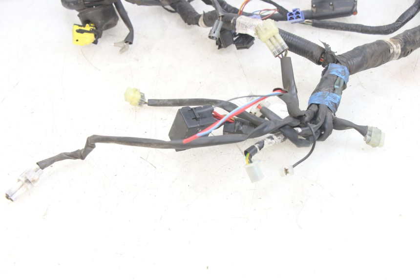 photo de WIRING HARNESS YAMAHA X-MAX XMAX 250 (2006 - 2009) - Zoom on usage condition