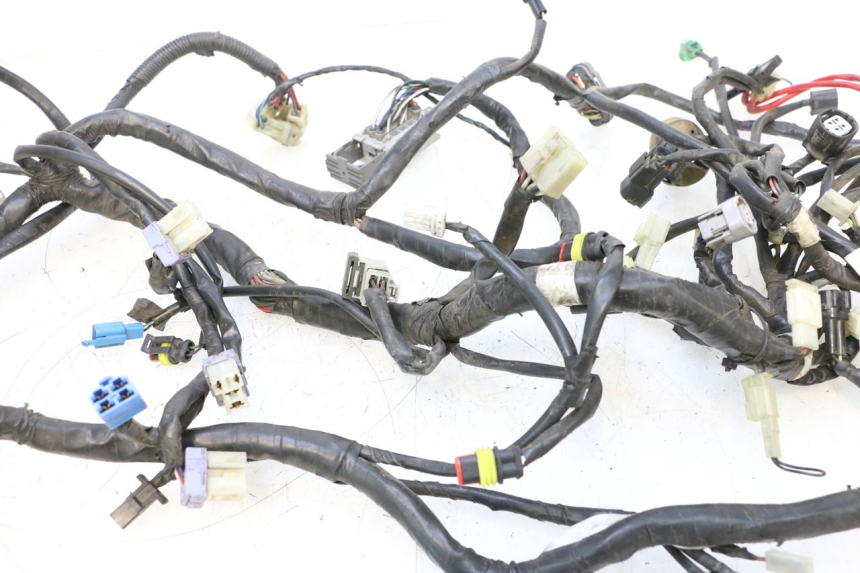 photo de WIRING HARNESS YAMAHA X-MAX XMAX 125 (2010 - 2013) - Zoom on usage condition