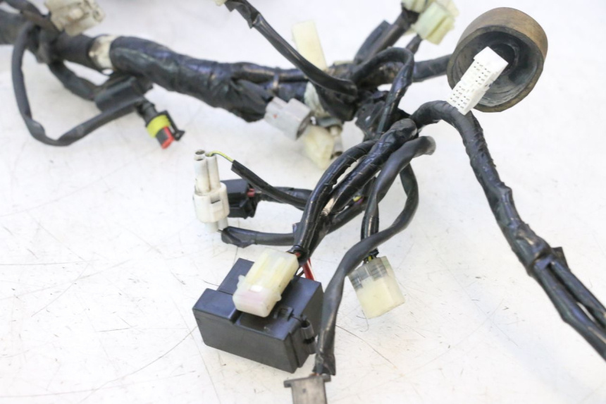 photo de WIRING HARNESS YAMAHA X-MAX XMAX 125 (2010 - 2013) - Distinctive features