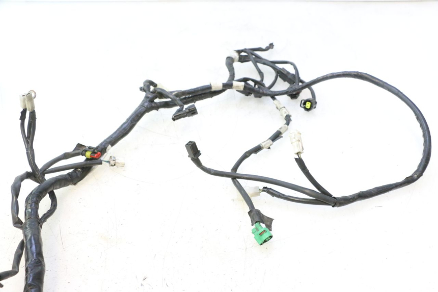 photo de WIRING HARNESS YAMAHA X-MAX XMAX 125 (2010 - 2013) - Technical close-up