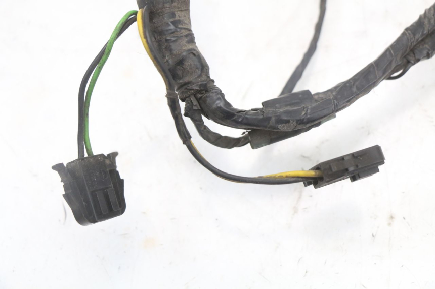photo de WIRE HARNESS PIAGGIO X8 125 (2004 - 2007) - Detailed visual inspection