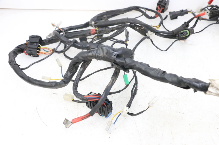 photo de WIRE HARNESS PIAGGIO X8 125 (2004 - 2007) - Technical close-up
