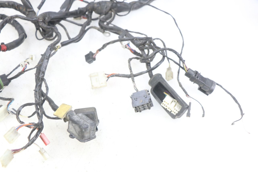 photo de WIRING HARNESS PIAGGIO XEVO - X EVO 125 (2007 - 2017) - Surface and material condition