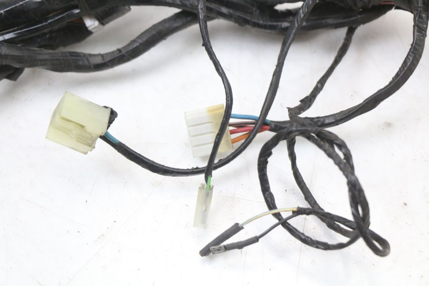 photo de WIRING HARNESS PIAGGIO XEVO - X EVO 125 (2007 - 2017) - Component zoom