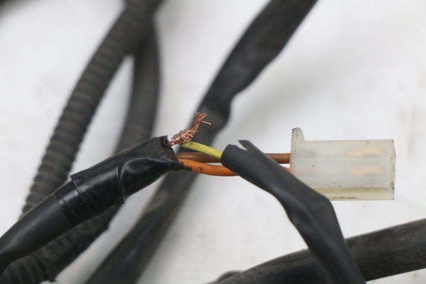 photo de WIRING HARNESS PIAGGIO XEVO - X EVO 125 (2007 - 2017) - Markings and original references