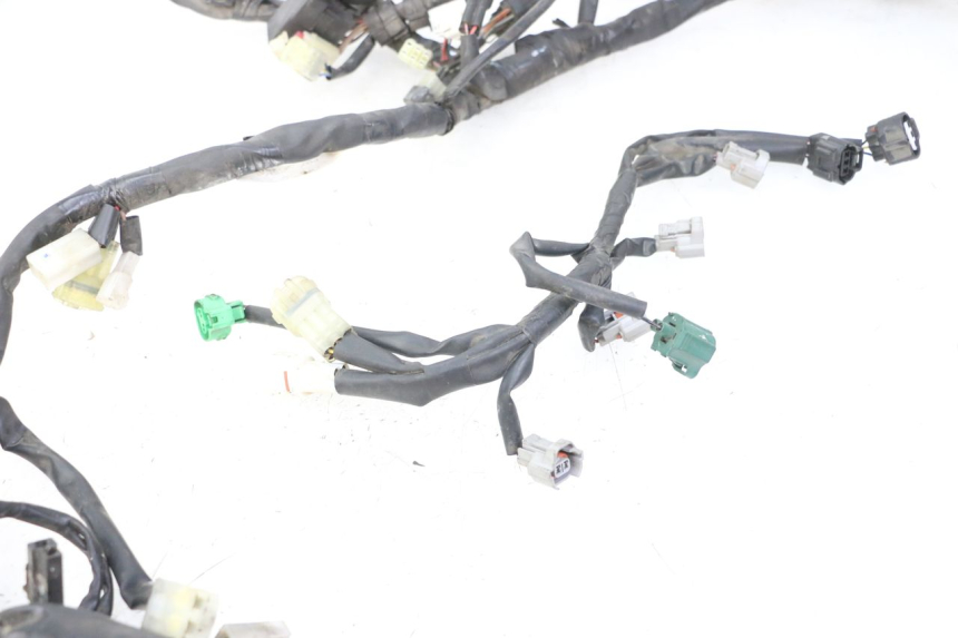 photo de WIRE HARNESS YAMAHA FZ6 FAZER S2 600 (2007 - 2011) - Alternative angle