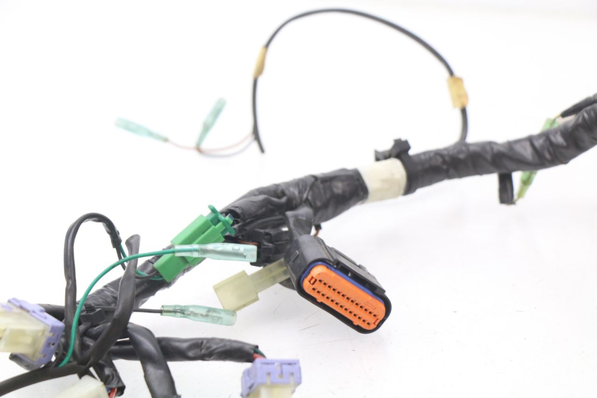 photo de WIRE HARNESS YAMAHA YZF R 125 (2008 - 2013) - Technical close-up