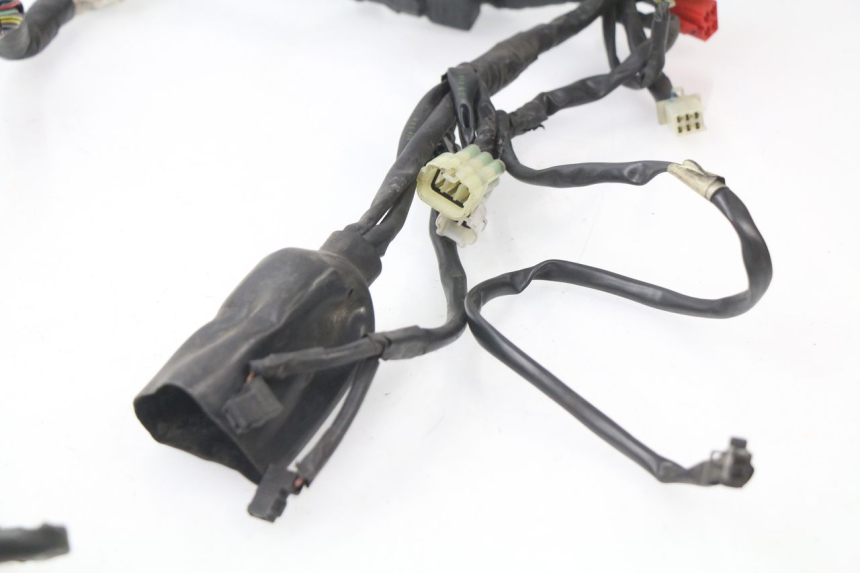 photo de WIRE HARNESS YAMAHA YZF R 125 (2008 - 2013) - Surface and material condition