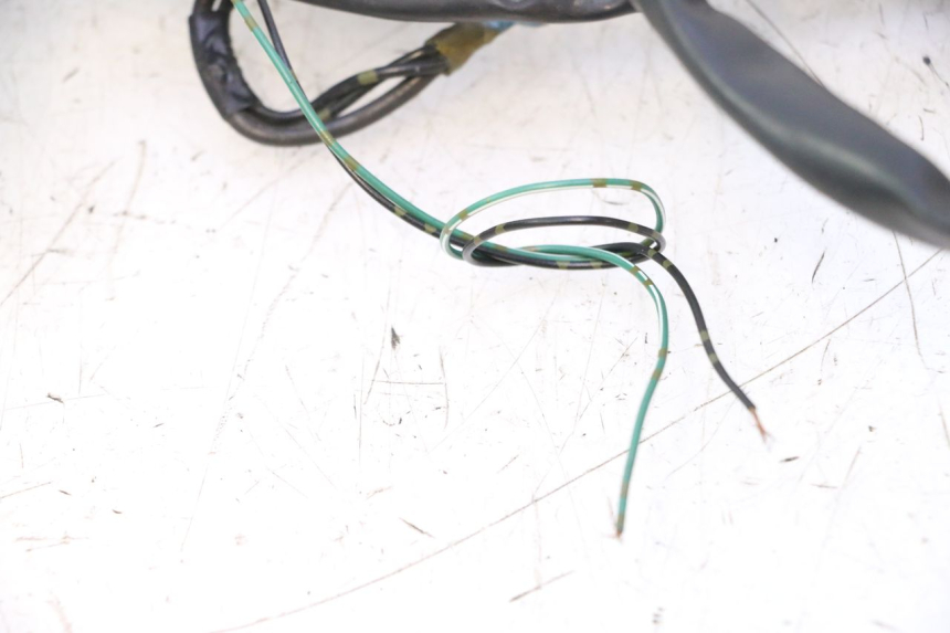 photo de WIRE HARNESS YAMAHA YZF R6 600 (2008 - 2009) - Alternative angle