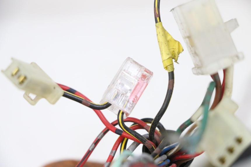 photo de WIRE HARNESS KAWASAKI ZR 7 750 (1999 - 2004) - Additional view of the item