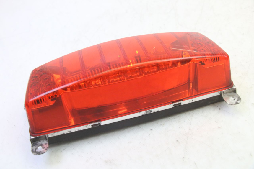 photo de REAR LIGHT QUADRO 4 4D 350 (2015 - 2018) - Zoom on usage condition