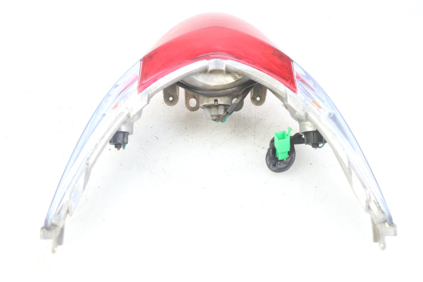 photo de REAR LIGHT KYMCO AGILITY 16+ 4T 50 (2018 - 2023) - Surface and material condition