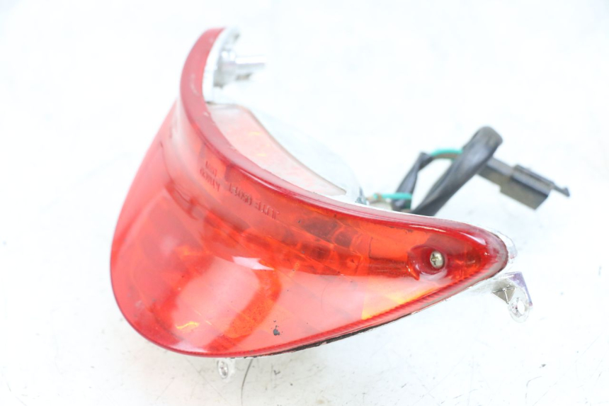 photo de REAR LIGHT KYMCO AGILITY 4T 50 (2018 - 2022) - Fixing points details