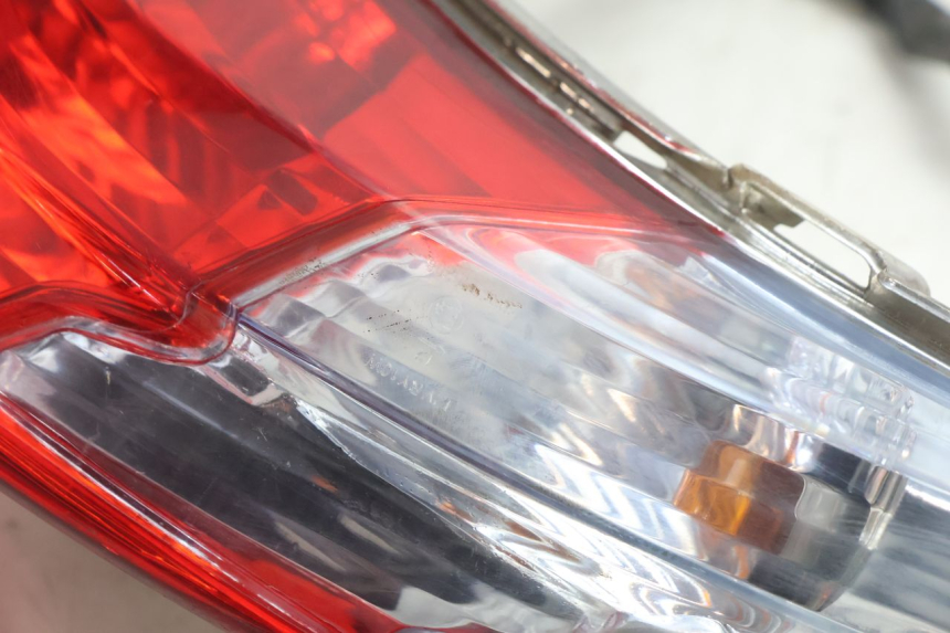 photo de TAIL LIGHT KYMCO AGILITY CITY 16P 125 (2015 - 2024) - Technical close-up