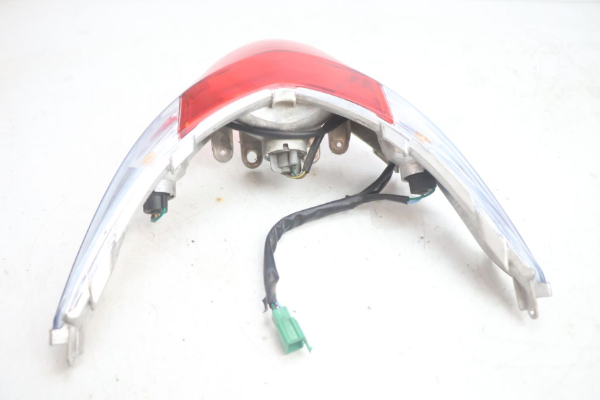 photo de TAIL LIGHT KYMCO AGILITY CITY 2T 50 (2008 - 2016) - Surface and material condition
