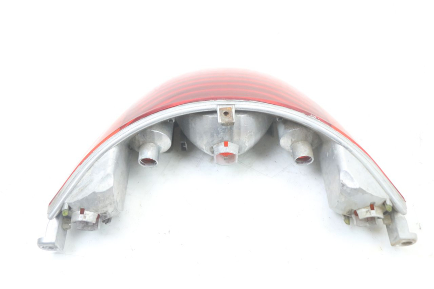 photo de TAIL LIGHT PIAGGIO BEVERLY 125 (1998 - 2005) - Technical close-up