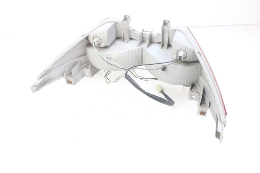 photo de REAR LIGHT SUZUKI BURGMAN 125 (2007 - 2014) - Zoom on usage condition