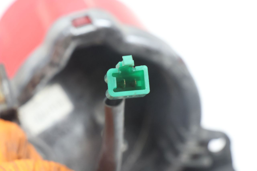 photo de REAR LIGHT YAMAHA BW'S BWS 125 (2010 - 2013) - Surface and material condition