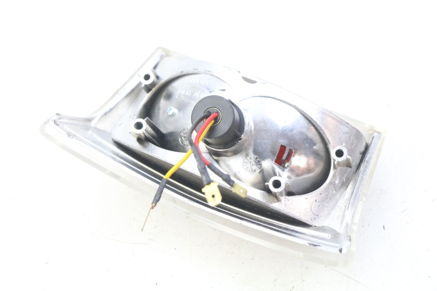 photo de REAR LIGHT YAMAHA BW'S NAKED 50 (2008 - 2019) - Alternative perspective