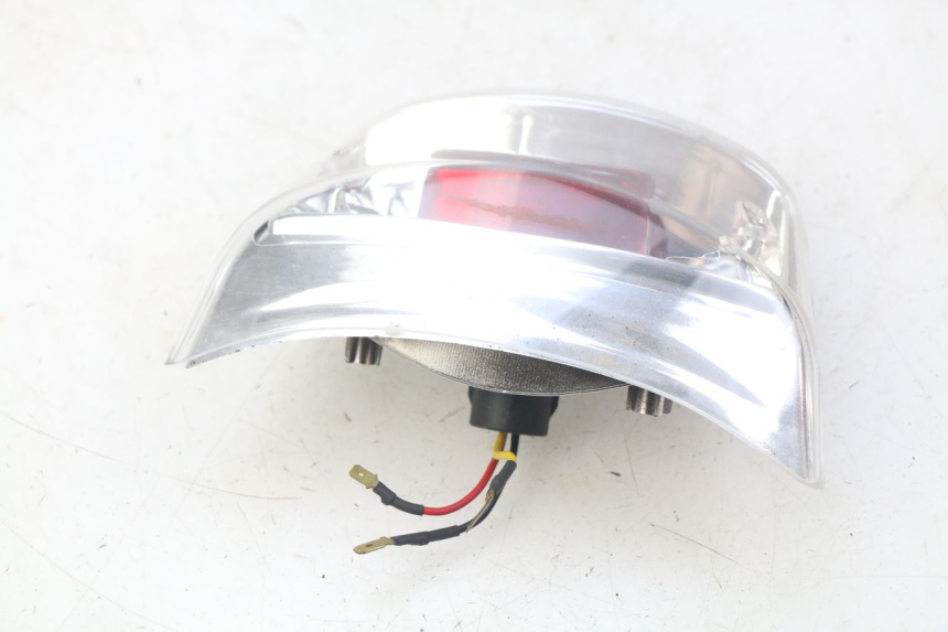 photo de REAR LIGHT YAMAHA BW'S NAKED 50 (2008 - 2019) - Fixing points details