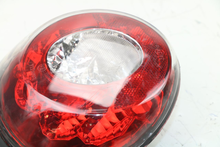 photo de TAIL LIGHT S-RIDER CAPRI 2T 50 (2010 - 2017) - Zoom on usage condition