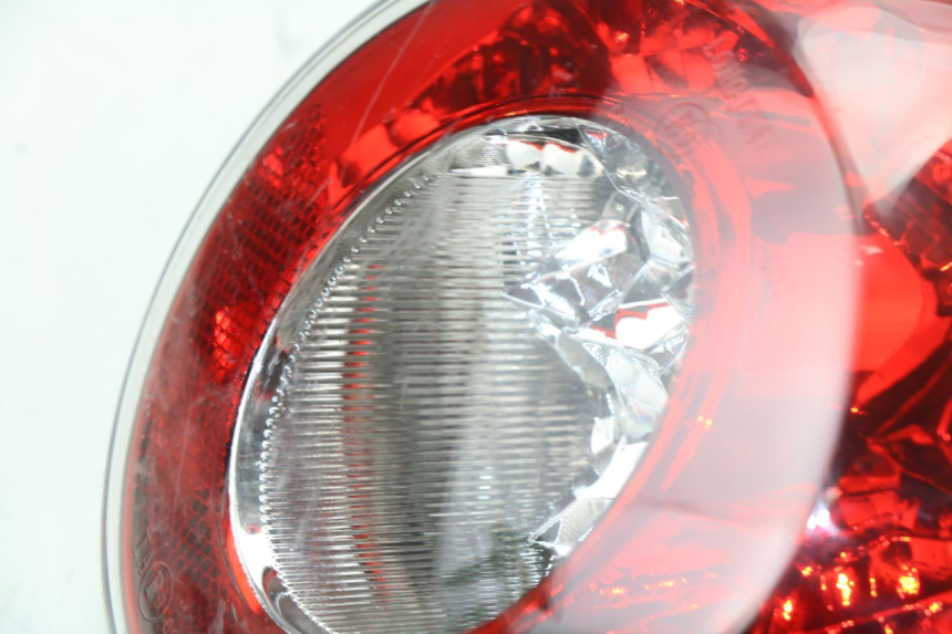 photo de TAIL LIGHT S-RIDER CAPRI 2T 50 (2010 - 2017) - Fixing points details