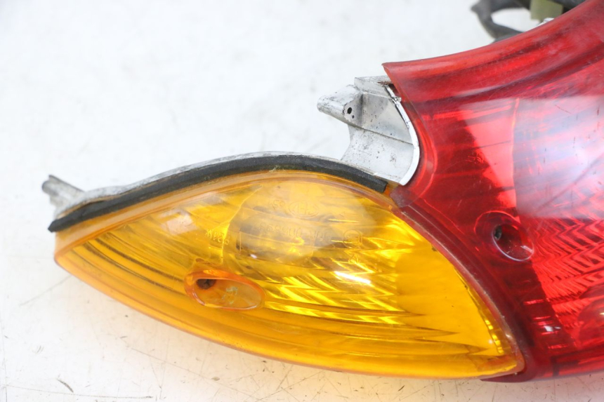 photo de TAIL LIGHT HONDA CBF 500 (2004 - 2007) - Zoom on usage condition