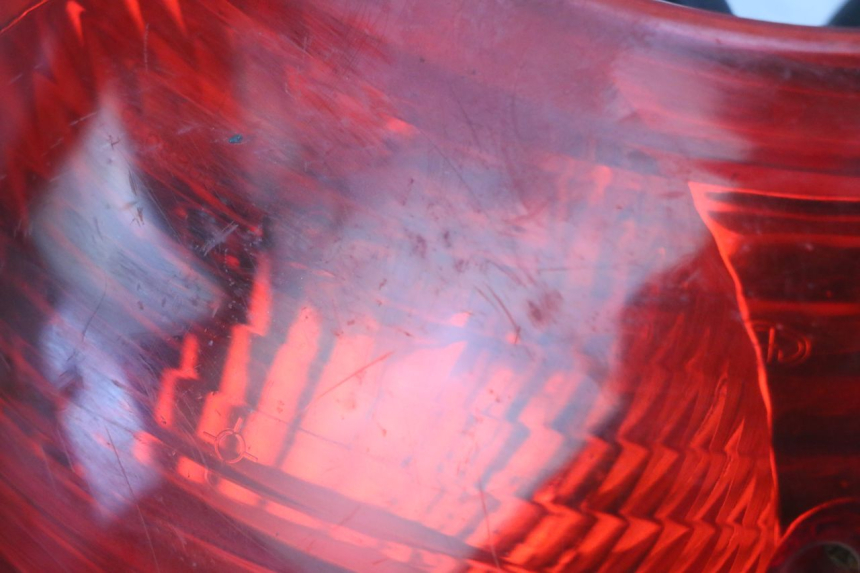 photo de TAIL LIGHT HONDA CBF 500 (2004 - 2007) - Technical close-up