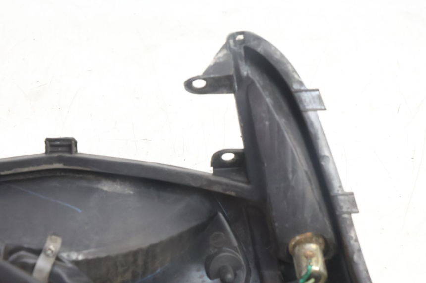photo de REAR LIGHT PEUGEOT CITYSTAR 125 (2011 - 2017) - Technical close-up