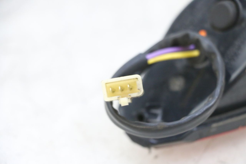 photo de TAIL LIGHT KSR CODE 125 (2018 - 2020) - Surface and material condition