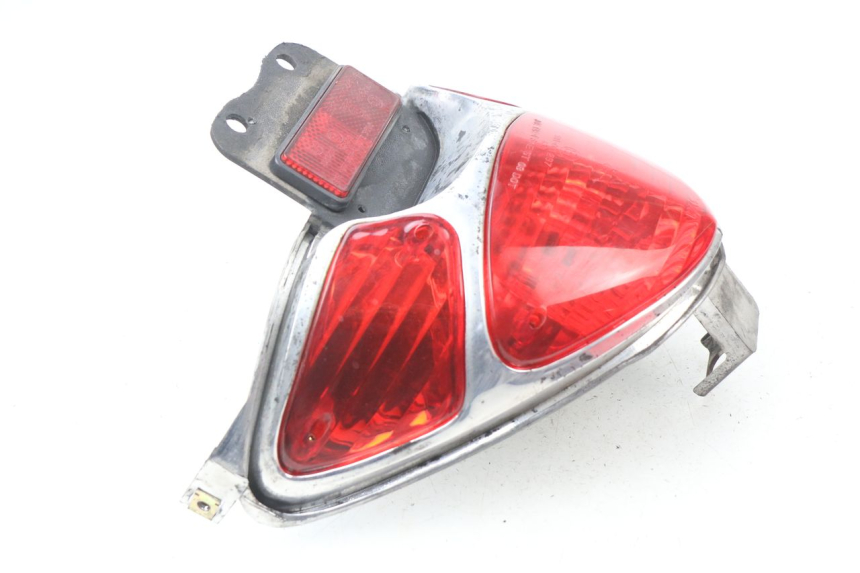 photo de TAIL LIGHT SYM DD 50 (2005 - 2011) - Surface and material condition