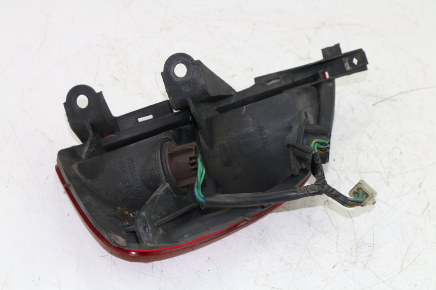 photo de RIGHT TAIL LIGHT HONDA FES PANTHEON 125 (1998 - 2002) - Technical close-up