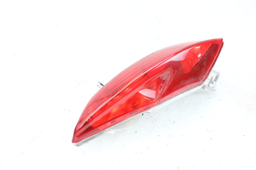 photo de RIGHT TAIL LIGHT PIAGGIO MP3 HPE 300 (2019 - 2026) - Additional view of the item