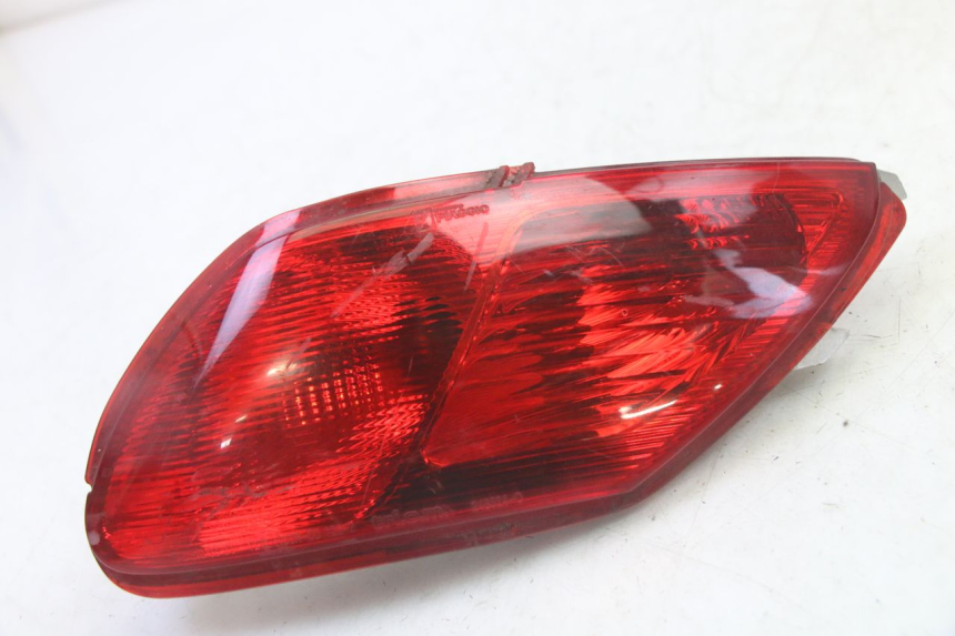 photo de RIGHT TAIL LIGHT PIAGGIO MP3 LT 300 (2010 - 2016) - Main view