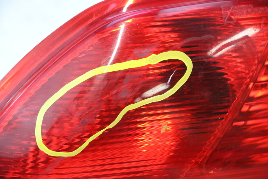 photo de RIGHT REAR LIGHT PIAGGIO MP3 500 (2011 - 2015) - High-resolution close-up