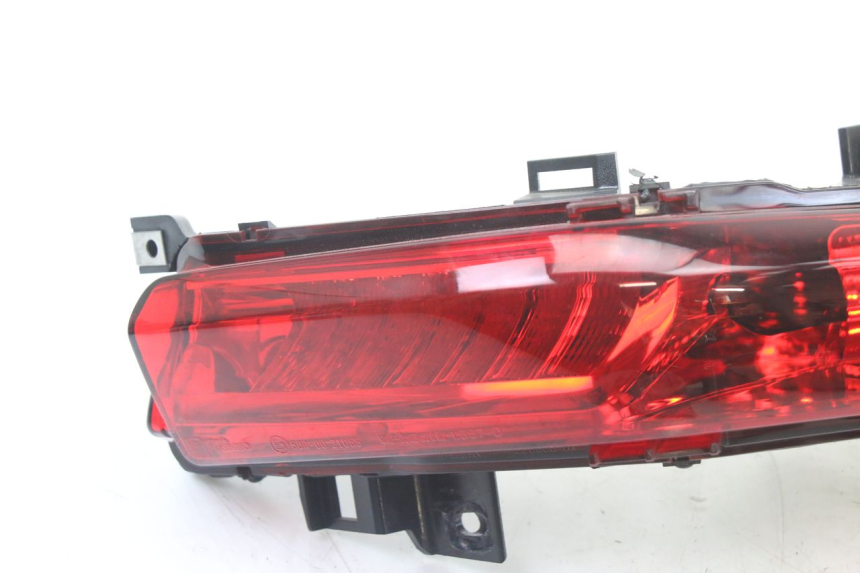 photo de RIGHT REAR LIGHT PIAGGIO MP3 500 (2014 - 2017) - Zoom on usage condition