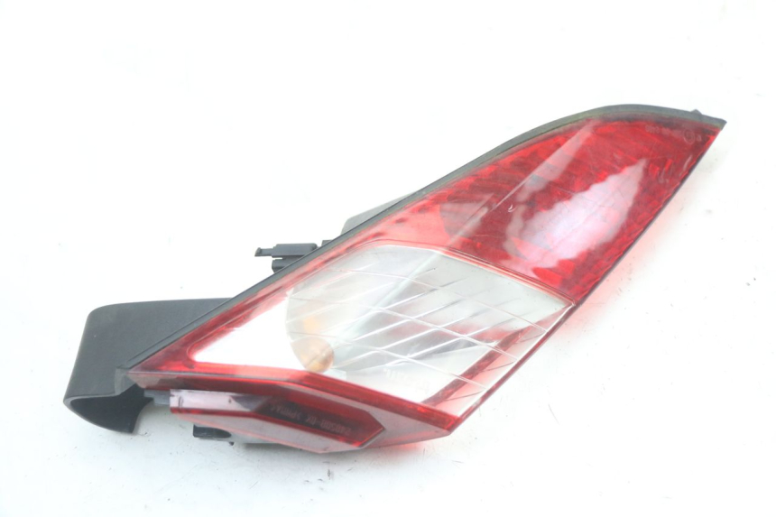 photo de RIGHT REAR LIGHT PEUGEOT SATELIS 125 (2010 - 2012) - Technical close-up