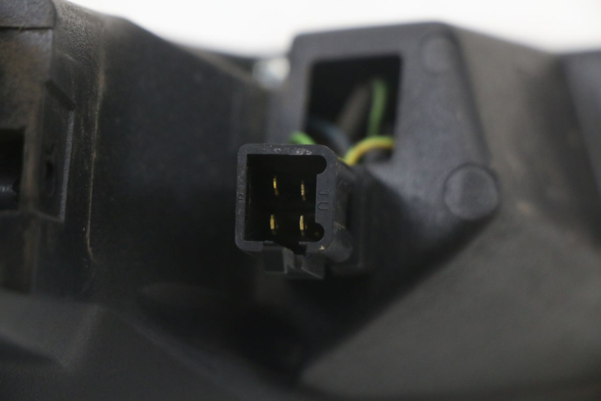 photo de RIGHT REAR LIGHT PEUGEOT SATELIS 125 (2010 - 2012) - Markings and original references