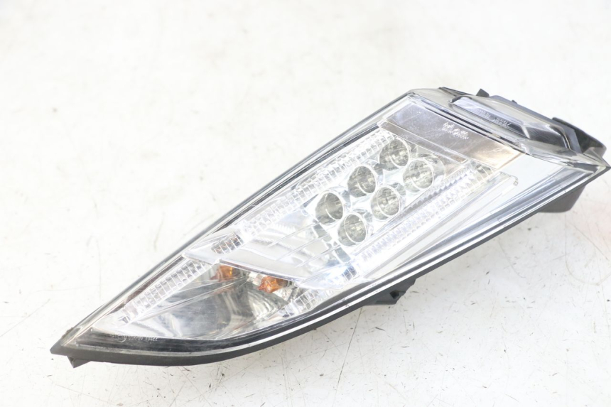 photo de RIGHT TAIL LIGHT PEUGEOT SATELIS 125 (2013 - 2018) - Main view