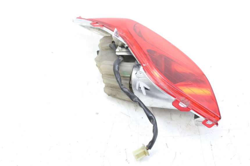 photo de RIGHT REAR LIGHT MBK SKYCRUISER 125 (2010 - 2013) - Product overview