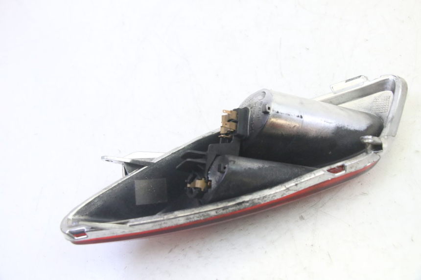 photo de RIGHT REAR LIGHT YAMAHA X-MAX XMAX 250 (2006 - 2009) - Fixing points details