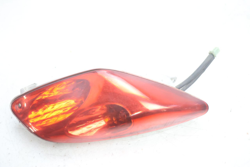 photo de RIGHT REAR LIGHT YAMAHA XMAX X-MAX 125 (2006 - 2009) - Main view